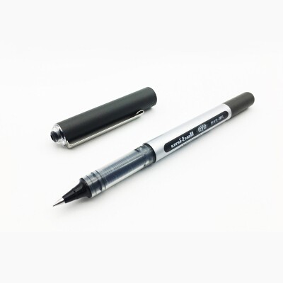 三菱UB-150直液式签字笔  黑色  0.5mm